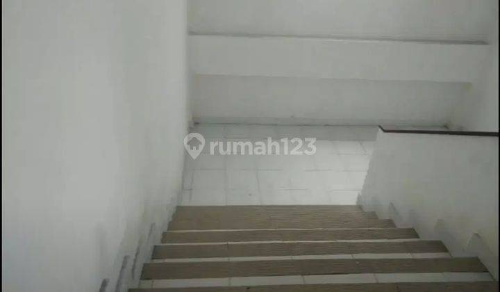 Dijual Gedung 3 Lantai Bypass Ngurah Rai 2