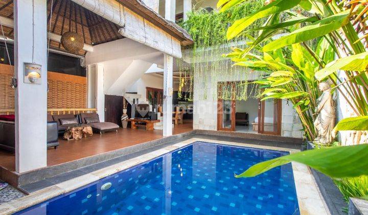 4 bedrooms Villa for yearly lease 10 minute to the beach Jimbaran area 2