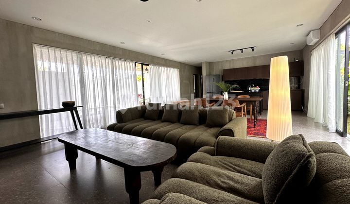 Brand New!! For Sale Leasehold 3 Bedroom Villa Cemagi Area Brand New!! For Sale Leasehold 3 Bedroom Villa Cemagi Area