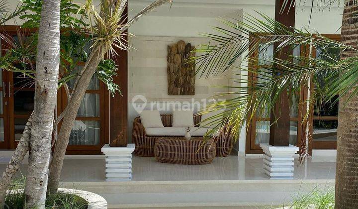 Ricefield View 3 Bedroom Villa For Sale Freehold In Bali Canggu Batu Bolong  2