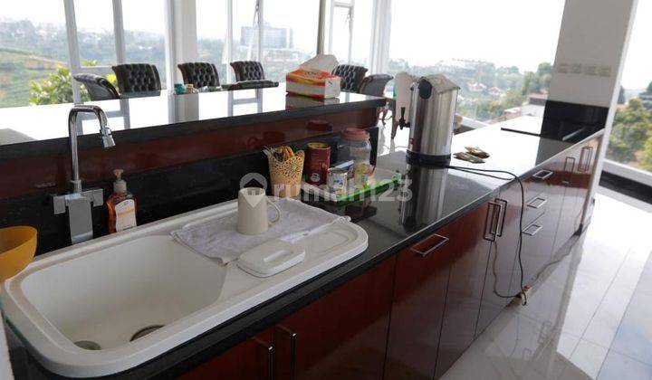 Rumah Lux di Dago Pakar Bandung View Furnished 2