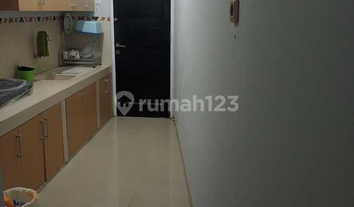 Di Jua Rumah Siap Hunilantai di Jaksel 2