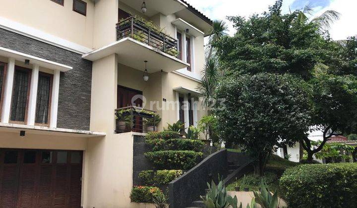 Feels Like Villa House in Jatipadang, Pasar Minggu, South Jakarta 1
