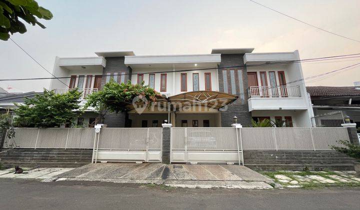 Rumah Siap Huni 2,5 Lantai Rumah Gandeng di Bintaro Sektor 2 2