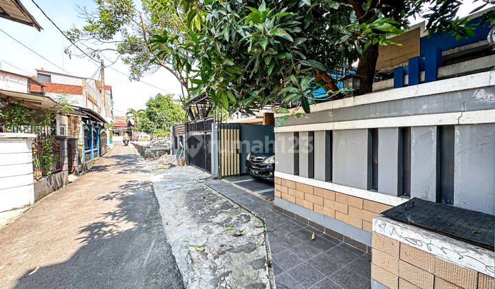 Rumah SHM di Tanjung Barat , Jakarta Selatan 1