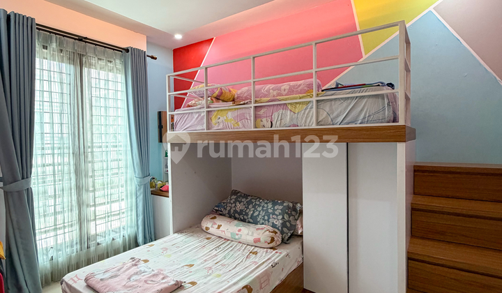 Rumah Cluster One Gate di Veteran Jaksel - LT 200, LB 240, Harga 4.5M Nego 2