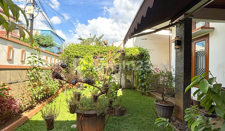 Dijual Rumah 1.5 Lantai di Pejaten Jakarta Selatan - LT 412 m², Harga 8.5 M Nego