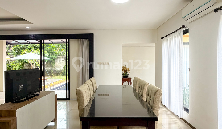 Premium Resort-Style Home Jagakarsa - Parkir 8 Mobil, Super Private 2