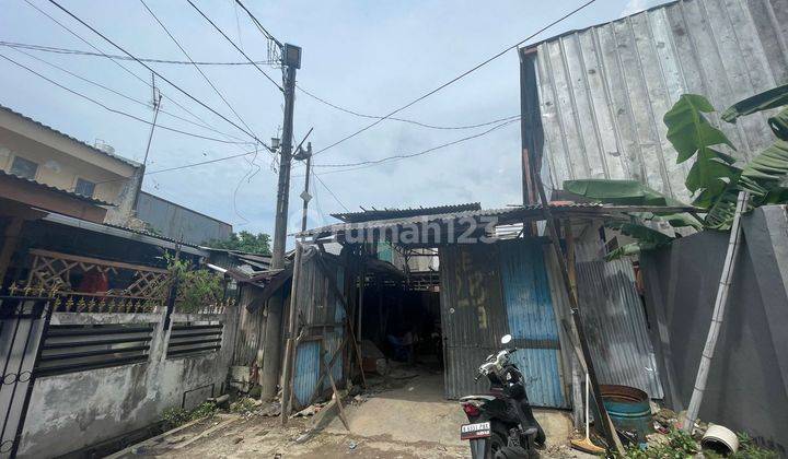 Taman Kosong Kavling di Taman Ratu, Duri Kepa, Jakarta Barat 1