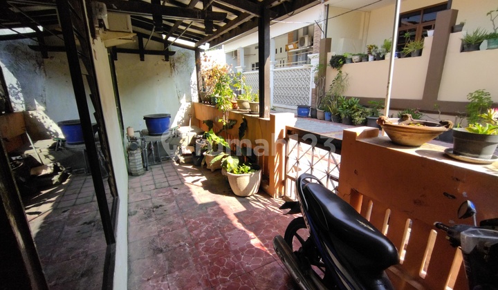 House in Tambak Mas for quick sale 2