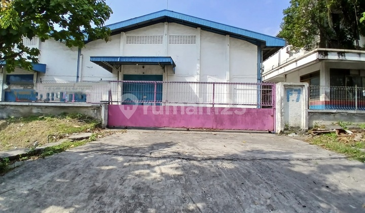 Good Warehouse for Rent on Kic Gatot Subroto Street