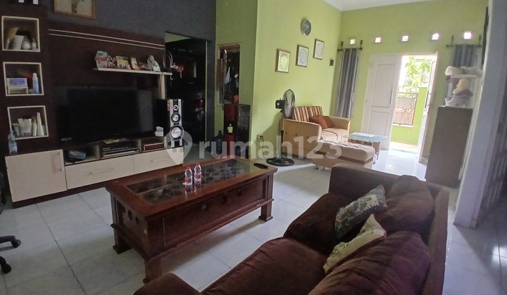 Rumah 2 Lantai Dijual Cepat di Pedurungan Semarang 2