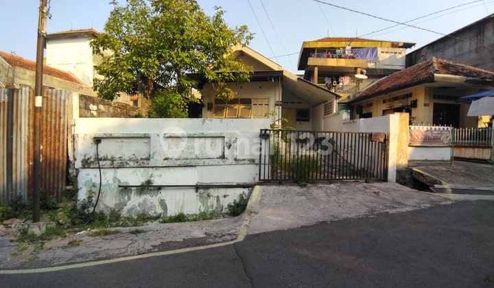 Rumah Hitung Tanah Dijual di Wonodri Krajan 2