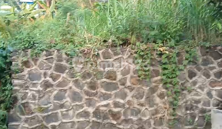 Land for quick sale in Kelud Semarang. 2