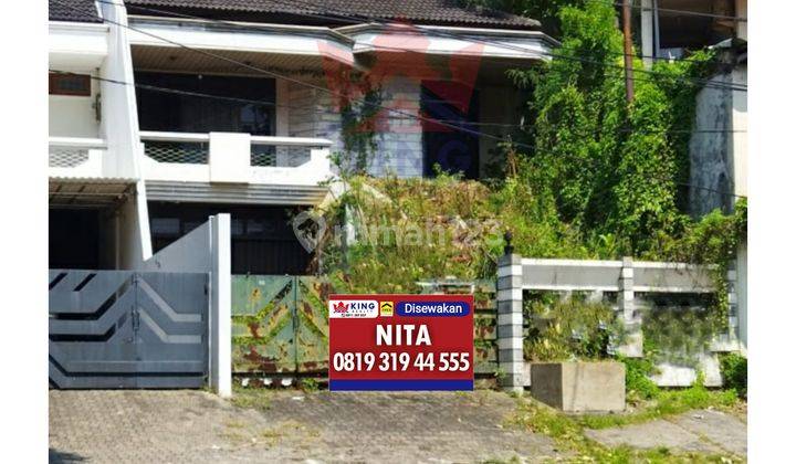 Rumah 2 lantai disewakan di di S. Parman
 1