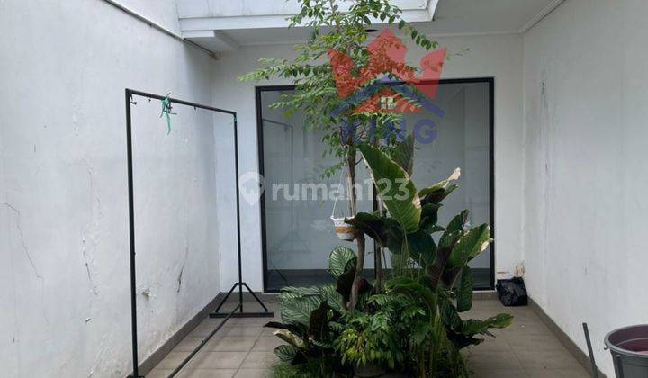 Ruang usaha di Tengah kota Semarang 5