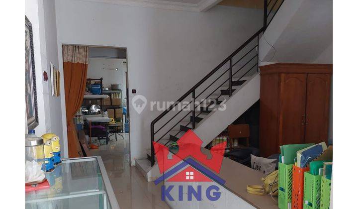 Ruko 2 lantai dijual di Supriyadi 6