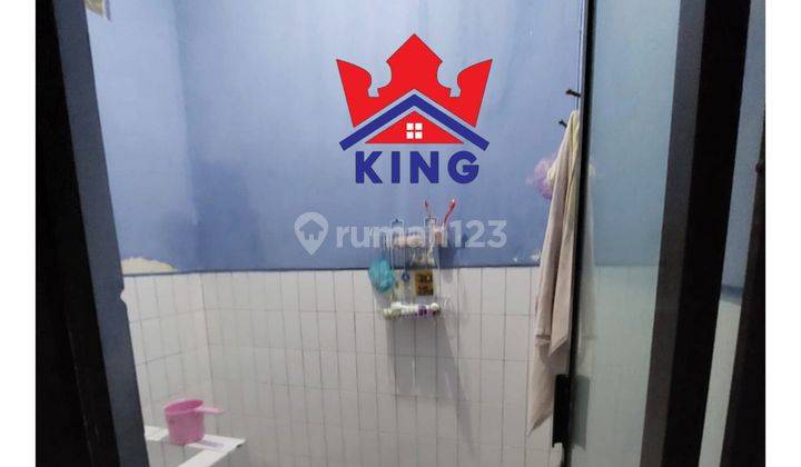 Ruko 2 lantai dijual di Supriyadi 12
