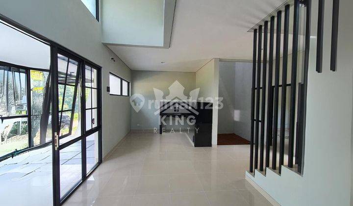 Rumah baru gress disewakan di cluster Miles Bsb City Semarang 2