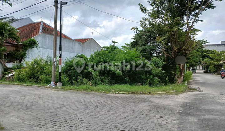 Land for Sale in Puri Anjasmoro 1