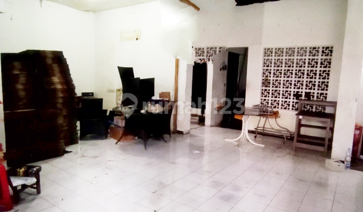 Rumah Tengah Kota Dijual di Jalan Pekunden Semrang 2