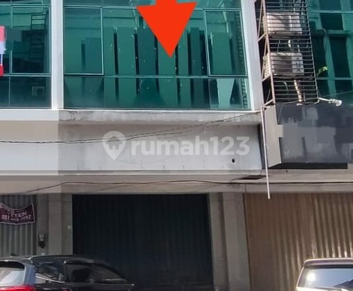 Ruko Tengah Kota Dijual Cepat 1