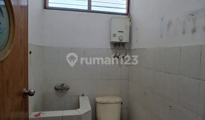 Rumah Luas untuk Kantor dan Gudang Disewakan Tengah Kota 2