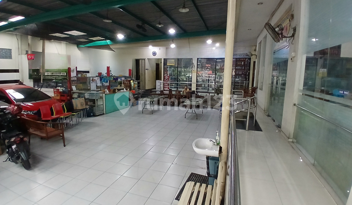 House & Business Space For Sale In The Center of Semarang City 1