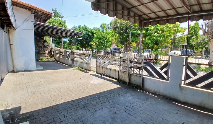 Rumah Luas untuk Kantor dan Gudang Disewakan Tengah Kota 1