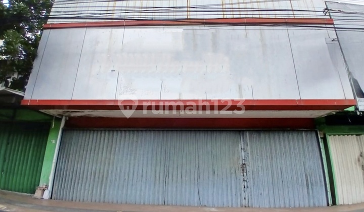 Two-Story Shop House for Rent in Downtown Semarang 2