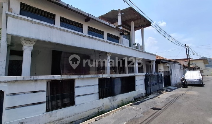 Rumah 2 Lantai Dijual Cepat di Pedurungan Semarang 1