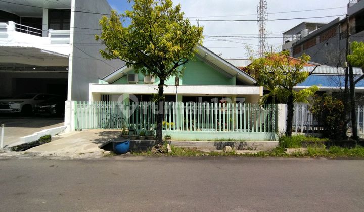 Rumah Tengah Kota Dijual Cepat 1