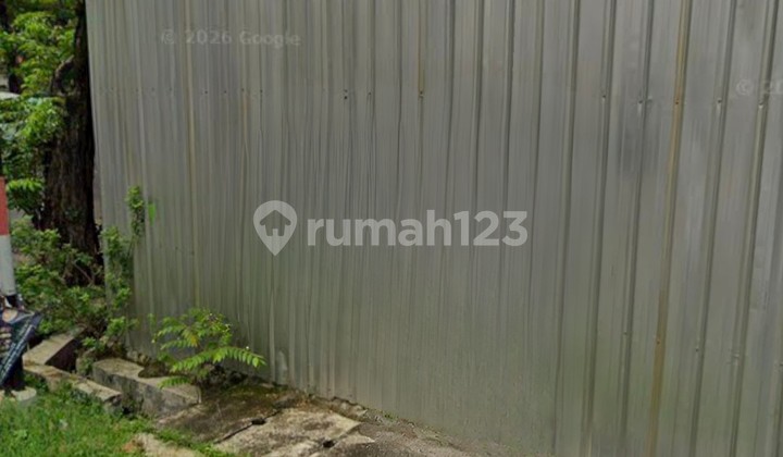 Old House for Rent in Central Semarang 2
