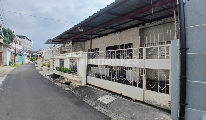 Rumah Tengah Kota Dijual Cepat 1