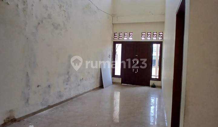 Rumah 2 Lantai Disewakan Di Tengah Kota Semarang 1