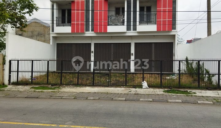 Two-story shop house for sale in East Semarang. 1