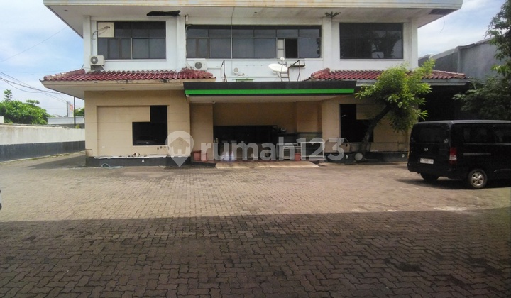 Kantor/Gedung Dijual di Jendral Sudirman 2
