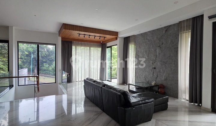 Jual Cepat Rumah 2 Lantai Candi Golfí 2