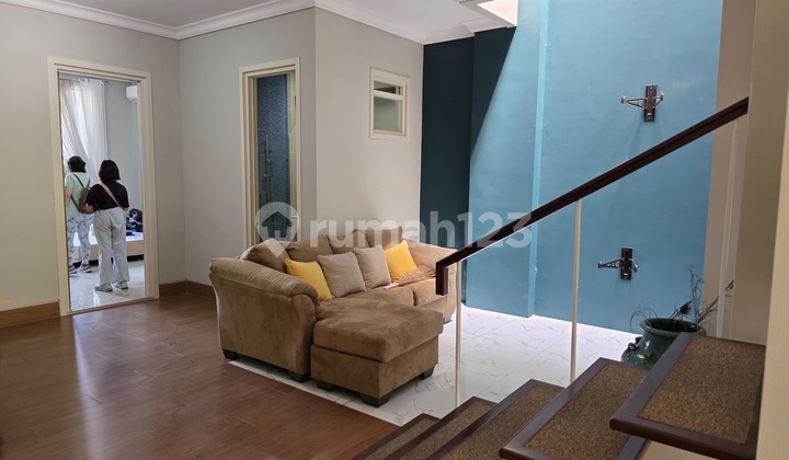 Disewakan Rumah Mewah Full Furnish Candi Golf Ada Lift 2