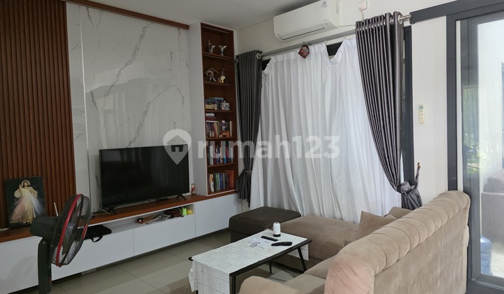 For Quick Sale: Graha Padma Semi-Furnished House, Ready to Use 2