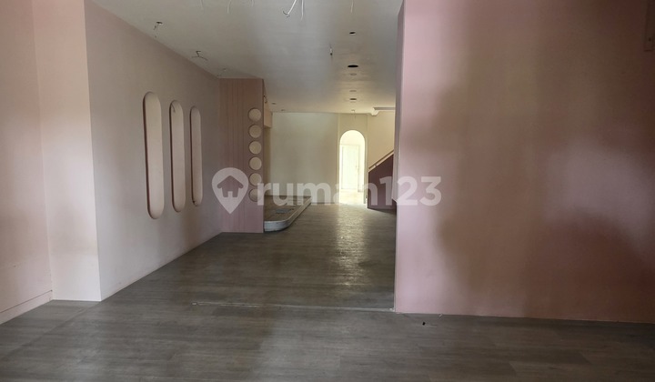 Disewakan Ruko Siap Pakai Depan Mall Bsb 2