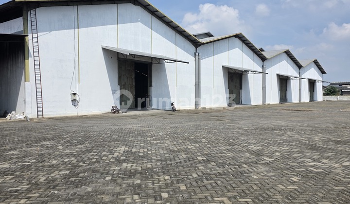 Disewakan Gudang Siap Pakai 1Hektar Dekat Tol 1