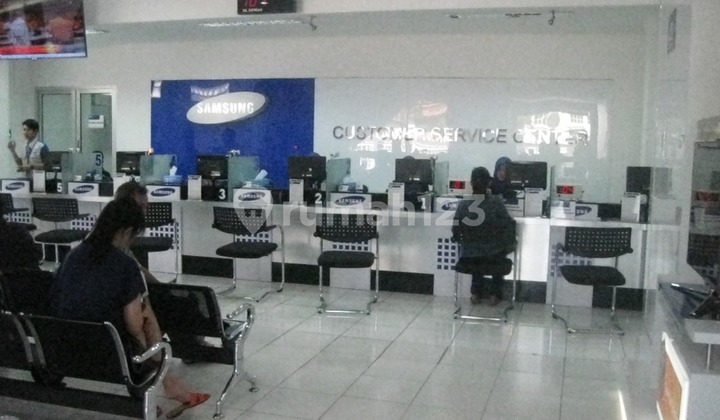 Disewakan Gedung Tengah Kota Siap Pakai 3