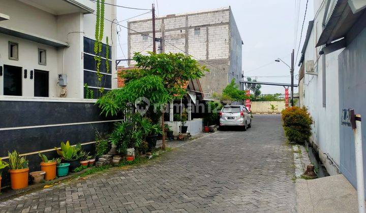 Dijual Rumah Tengah Kota Siap Pakai 2 lantai 3