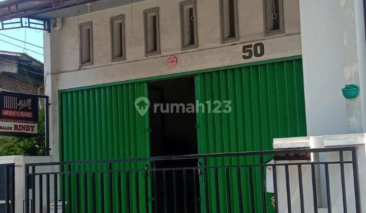 Dijual Rumah Tengah Kota Siap Pakai 2 lantai 5