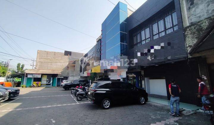 Disewakan Ruko Majapahit siap Pakai semi furnish 1