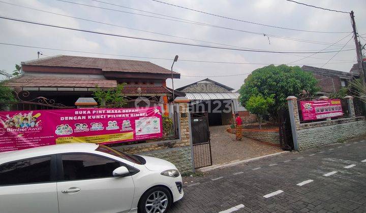 Jual Rumah siap Pakai Meranti Banyumanik 1