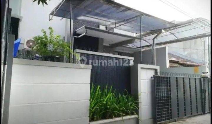 Jual Rumah jl. Badak siap Pakai jalan depan lebar 1