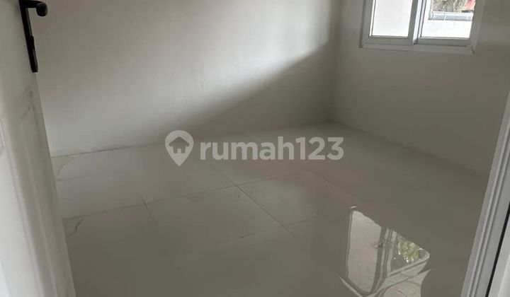 kamar tidur dijual rumah griya arteri sari