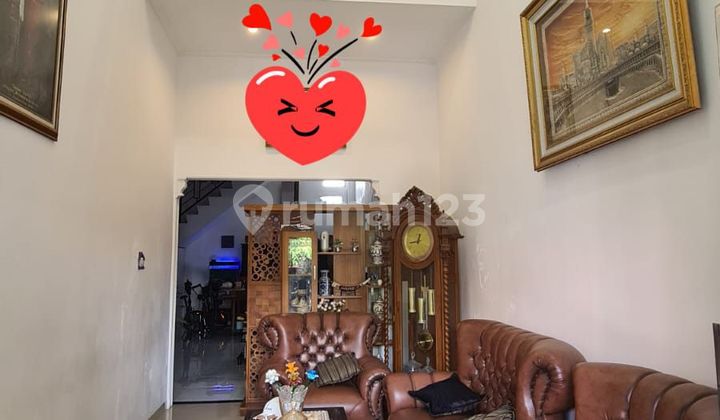 ruang tamu jual rumah siap pakai griya